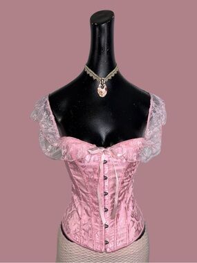 Pink corset with lace detail size xs